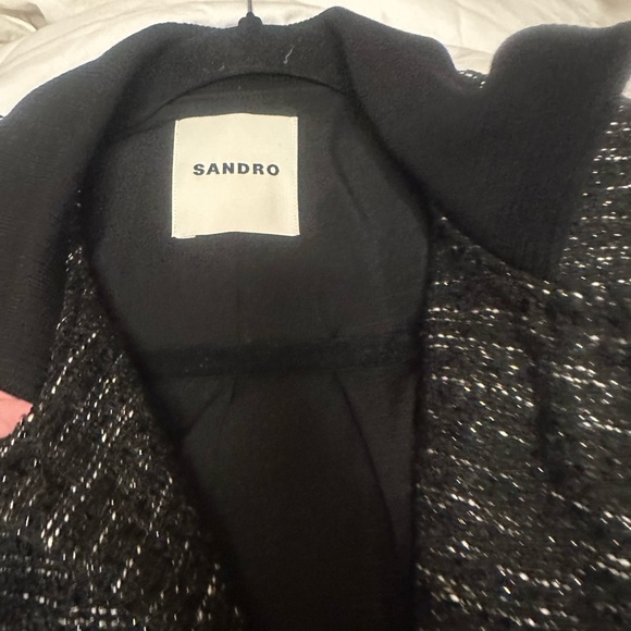 Cropped metallic tweed jacket and mini skirt - Picture 7 of 12